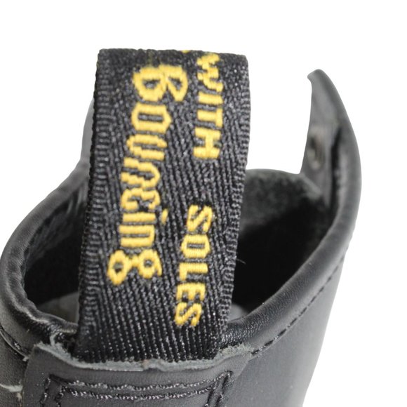 Doc Martens Womens Size 7 Air Wair Combat Boots Black Leather Beaded Laces 11821 - Picture 12 of 13
